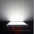 Luz impermeable del panel llevado portátil 36w 600x600mm al por mayor en precio bajo